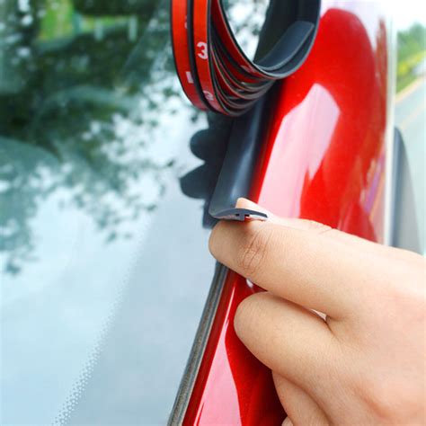 car window sealant repair.